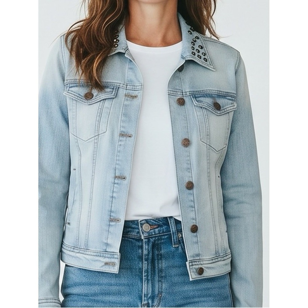 ♾️Y2K Studded Light Wash Oversized Denim Biker Jacket XS Fall Layering♾️